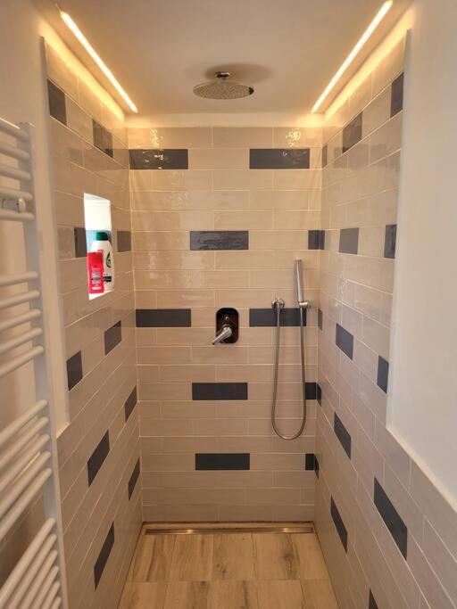 Casa Fiori Blu - Figline Valdarno Apartment ภายนอก รูปภาพ